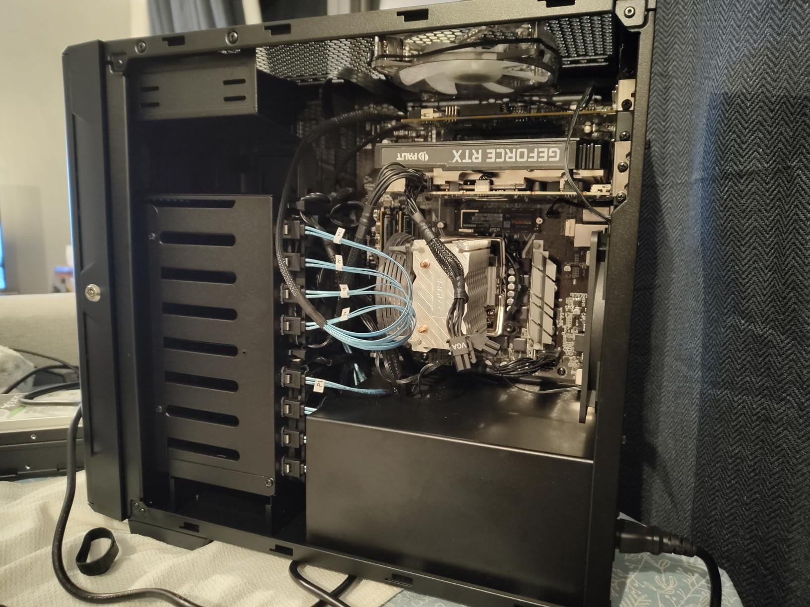 SilverStone Case Storage CS382 Server Gehäuse Storage