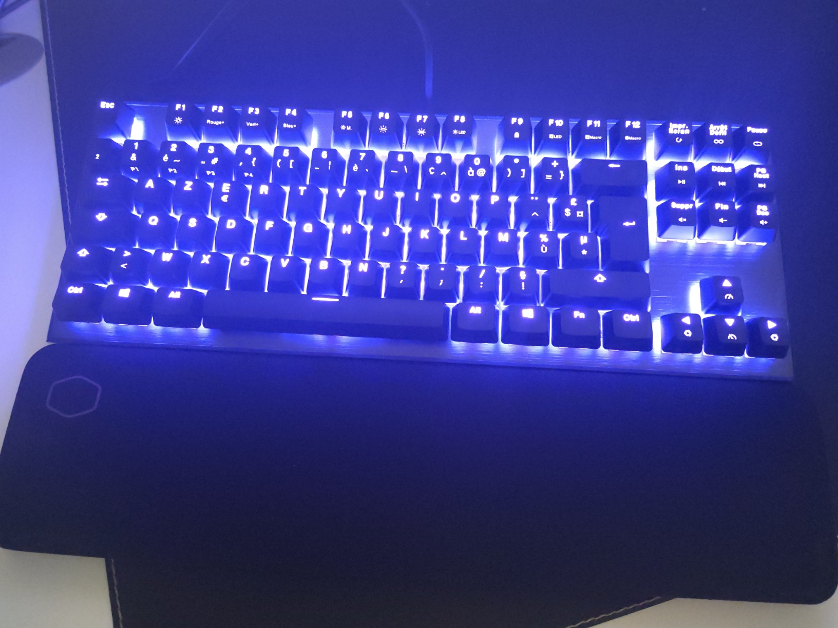 Cooler Master CK530 V2 CK-530-GKTR1-FR Gaming-Tastatur rot