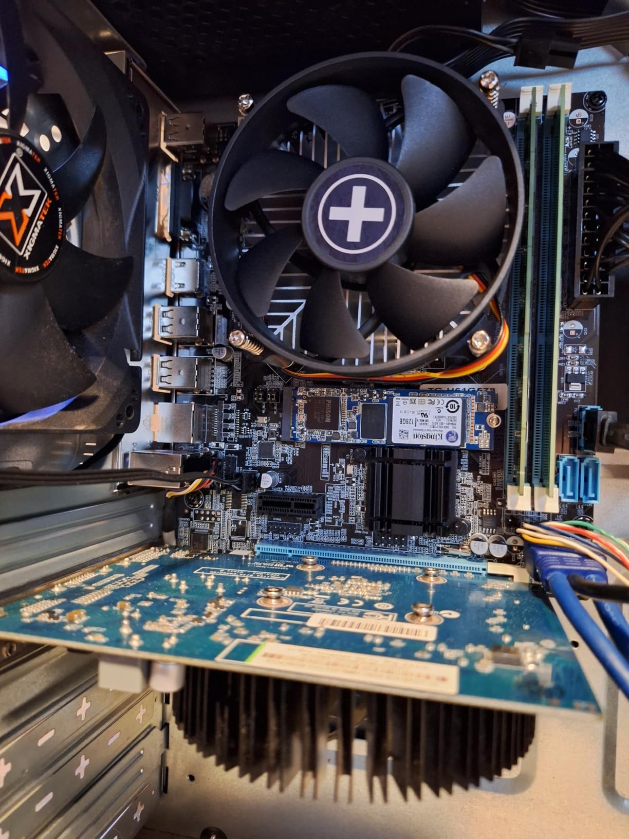 Xilence I200 CPU Kühler 92mm Top Blow 65W