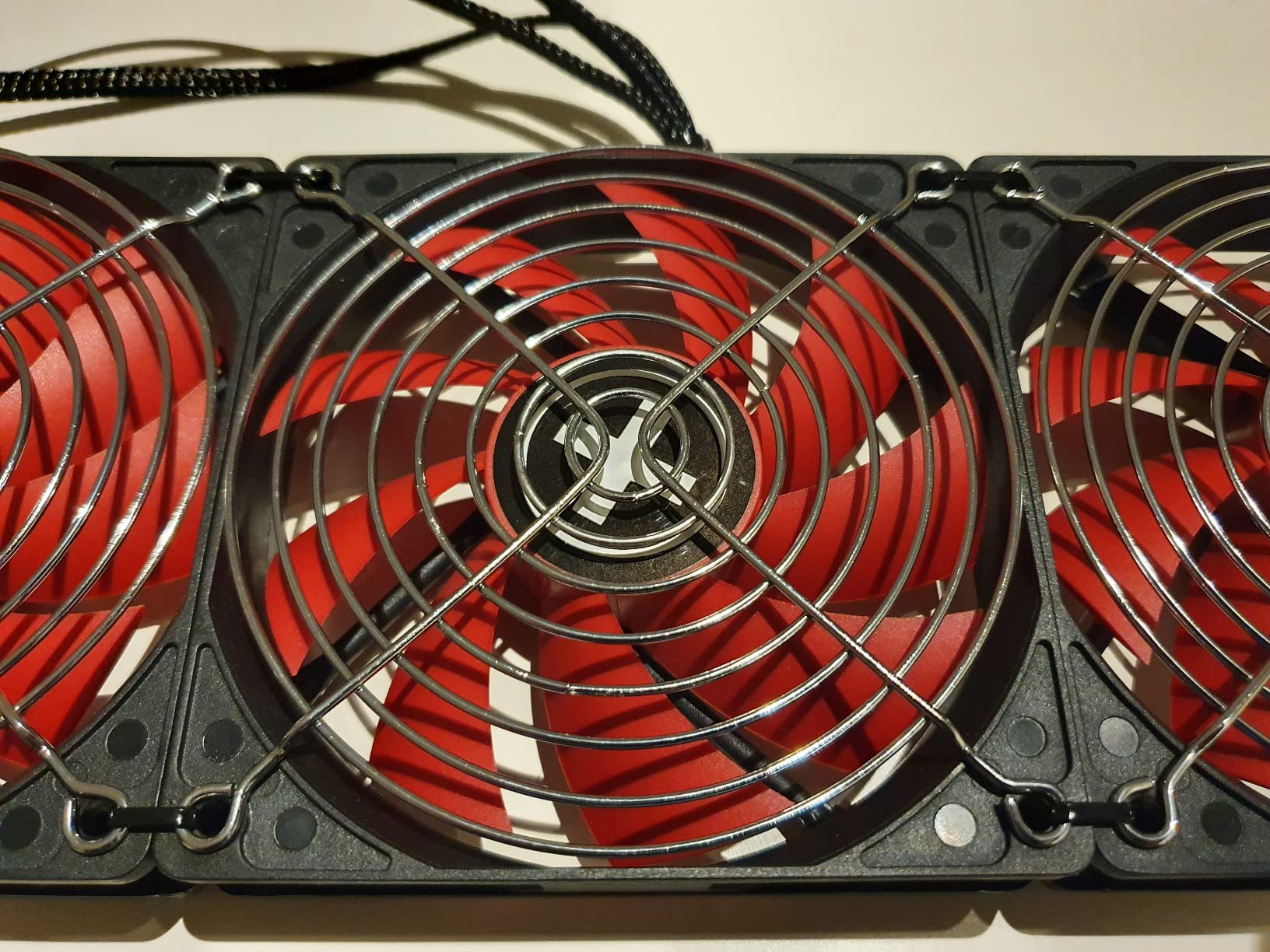 Xilence XPF120.R PWM Gehäuselüfter 120mm Rot leise