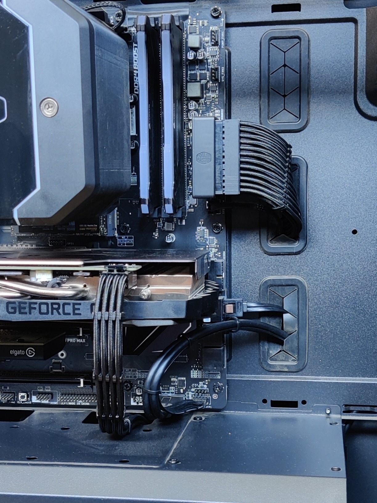 Cooler Master ATX 24-Pin 90-Grad-Adapter Standard