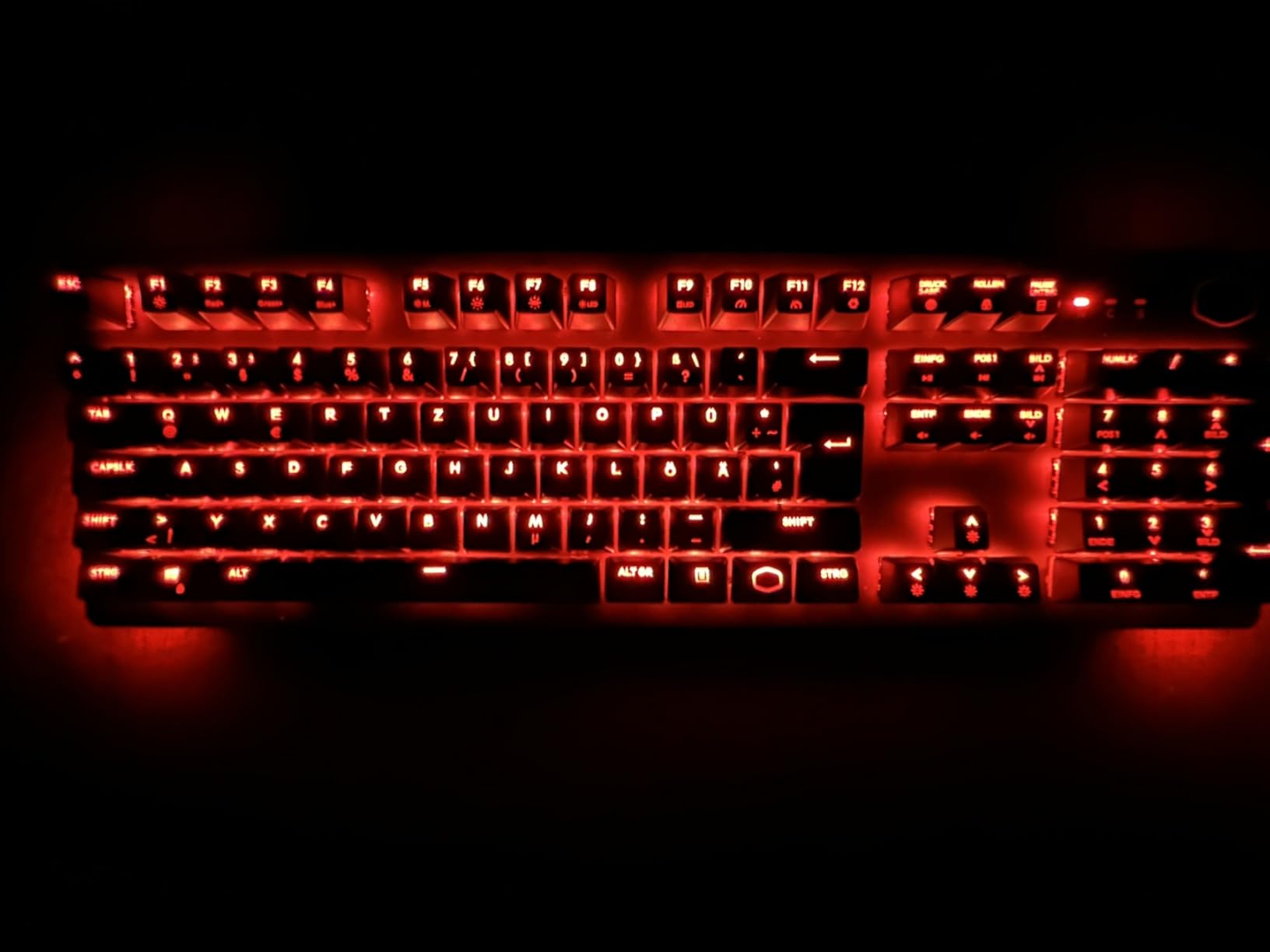 Cooler Master CK352 Gaming Tastatur QWERTZ RGB kabelgebunden