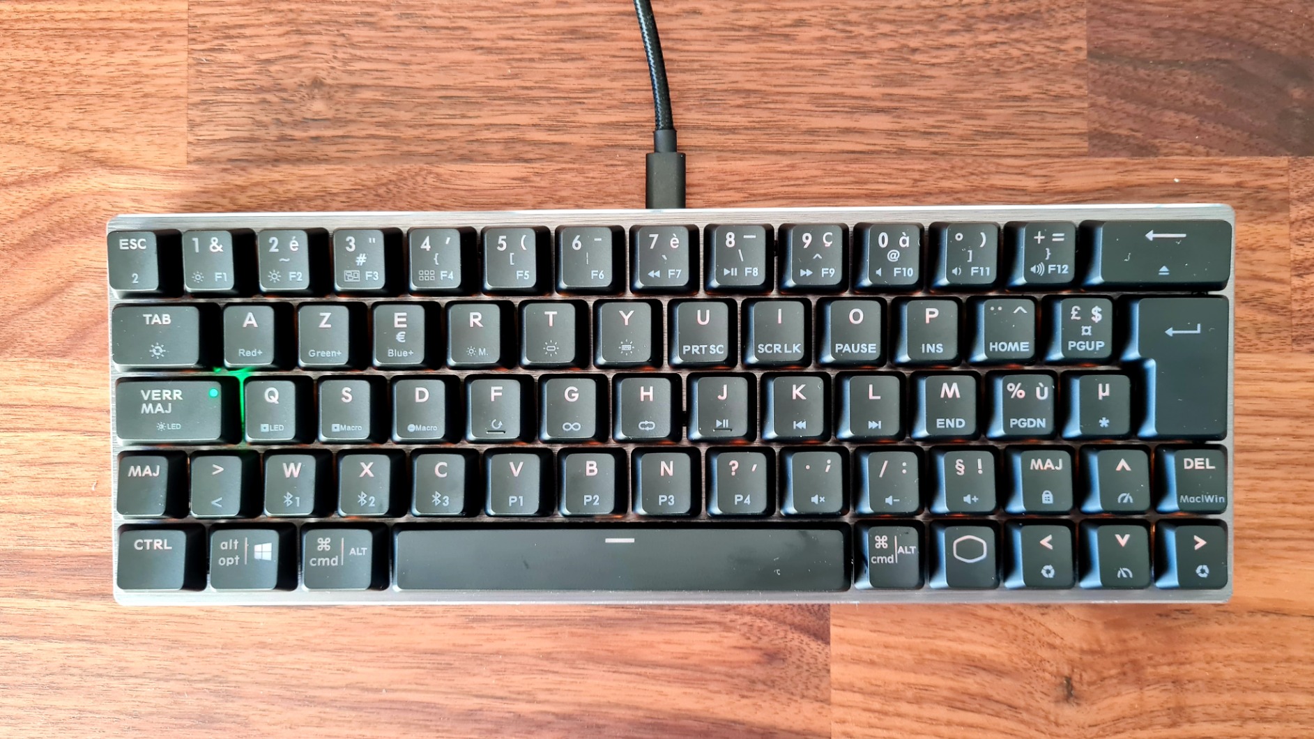 Cooler Master SK622 Gaming-Tastatur 60% FR Layout Bluetooth