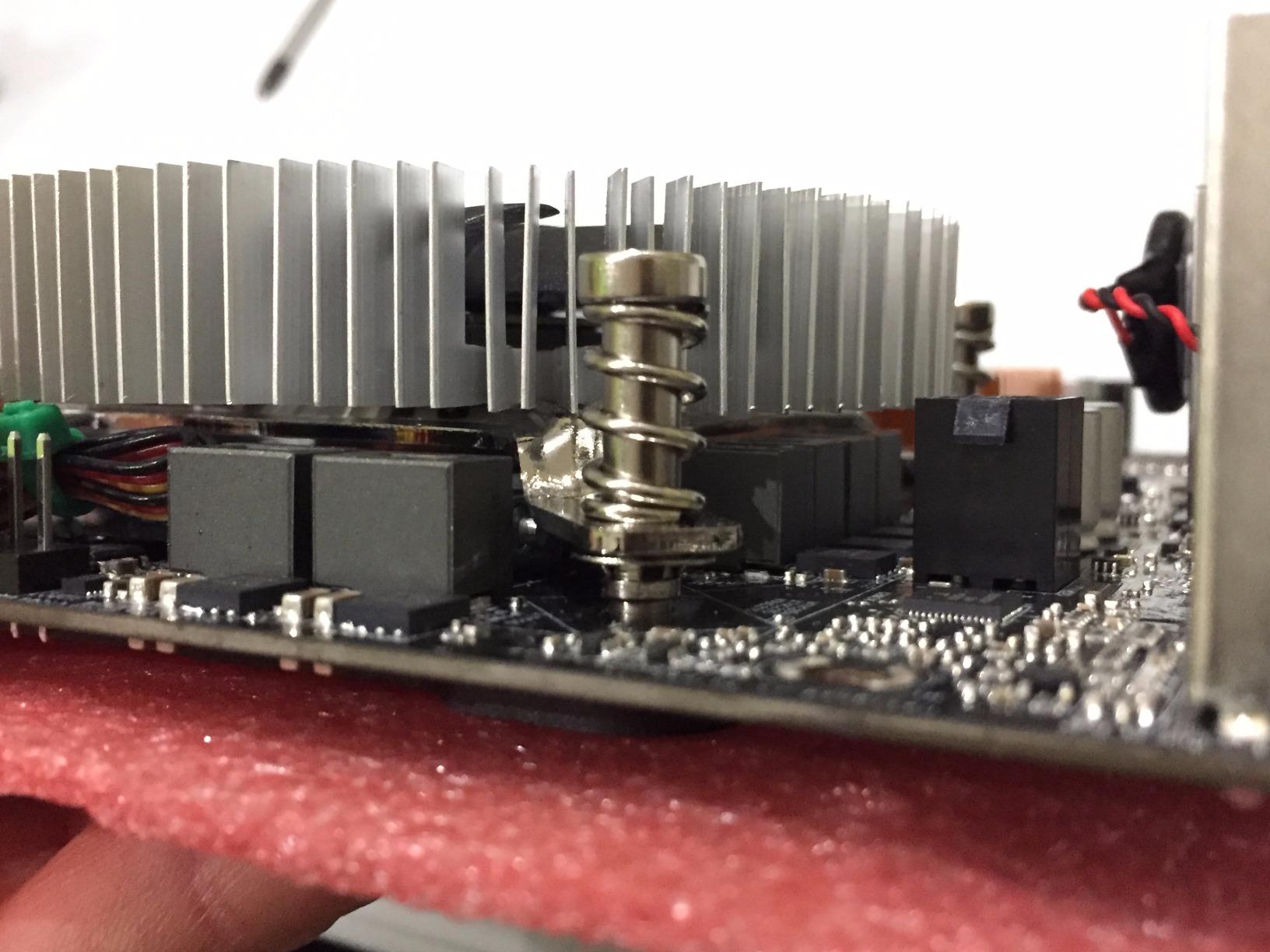 SilverStone Nitrogon NT07-115X CPU-Kühler Low-Profile 80mm