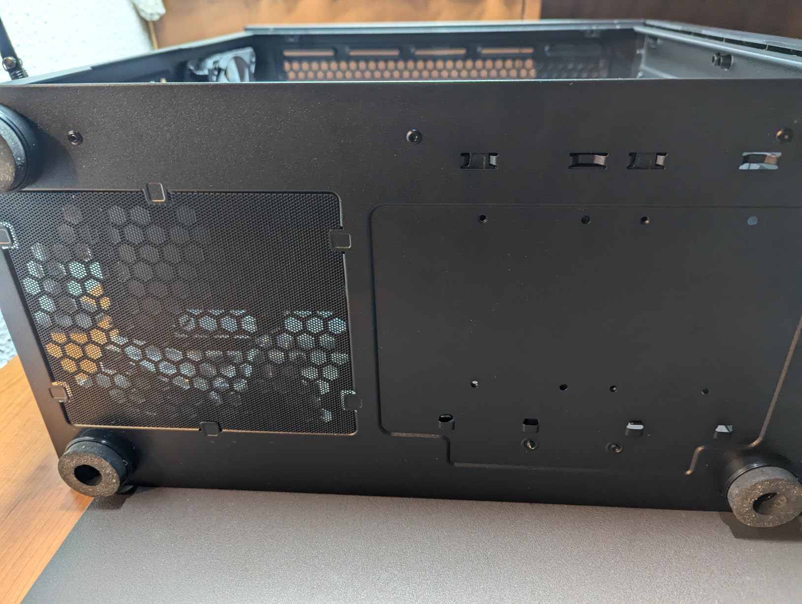 Cooler Master MasterBox 600 PC-Gehäuse Schwarz ARGB Glas