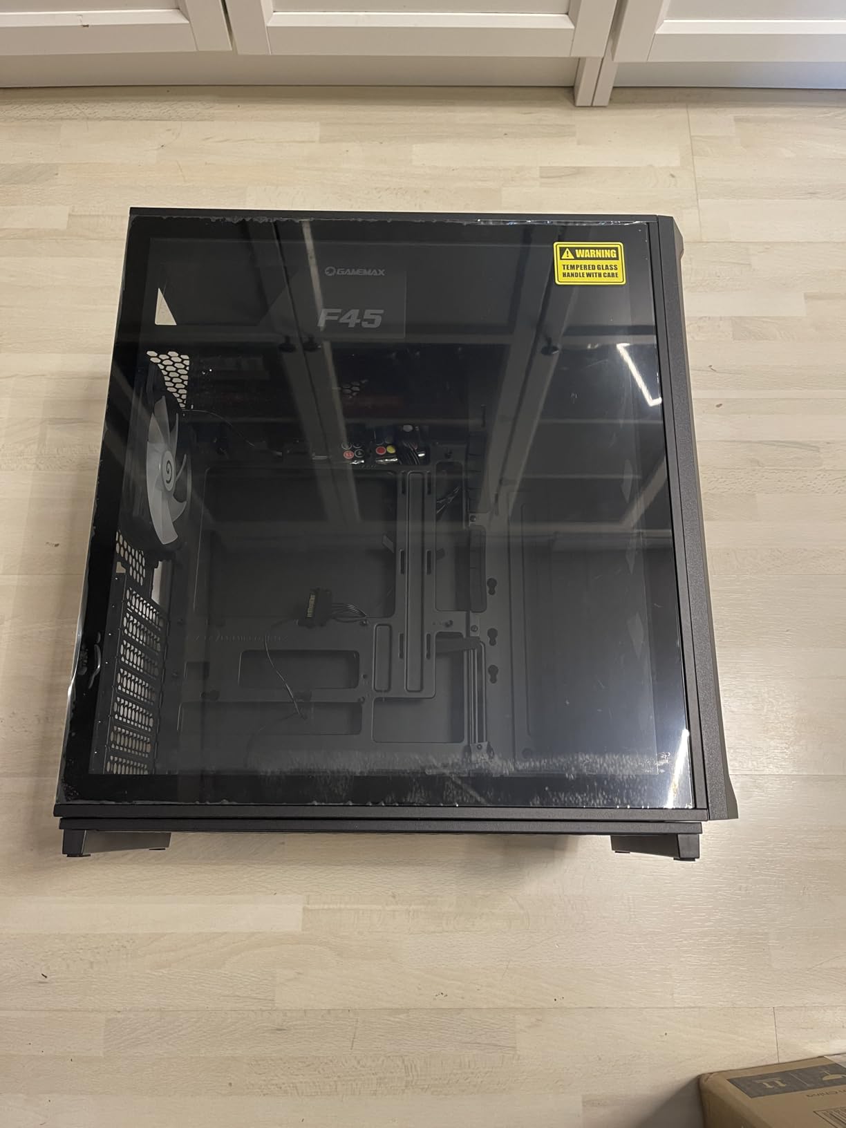 GAMEMAX F45 Midi Tower Gehäuse ARGB Holz Schwarz