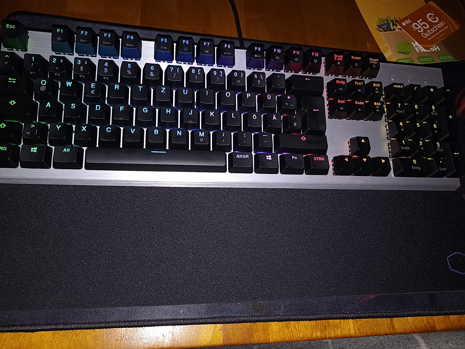 Cooler Master CK352 Gaming Tastatur QWERTZ RGB kabelgebunden