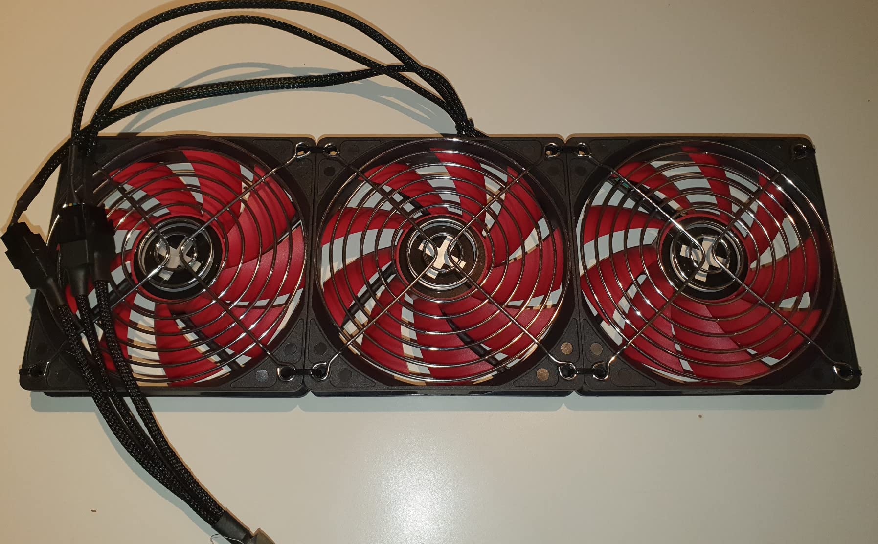 Xilence XPF120.R PWM Gehäuselüfter 120mm Rot leise