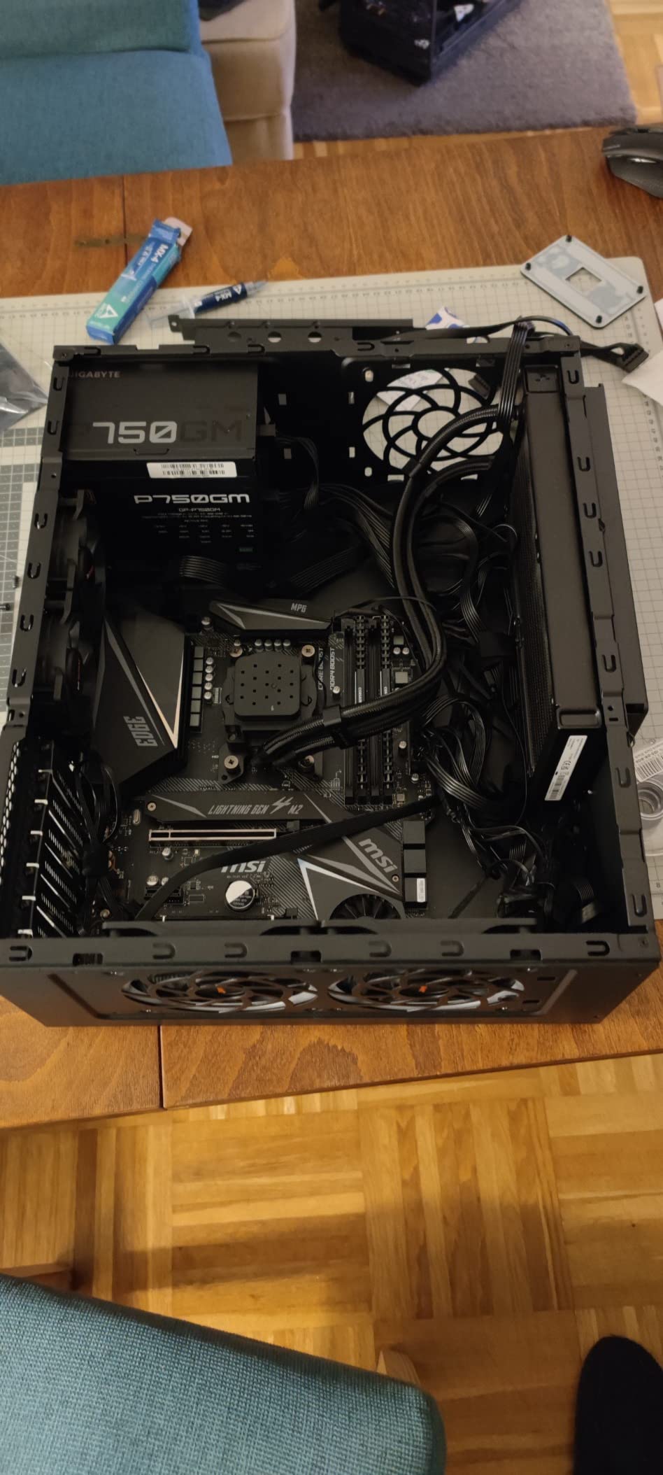SilverStone Grandia GD11 HTPC-Gehäuse Dual-Kammer schwarz