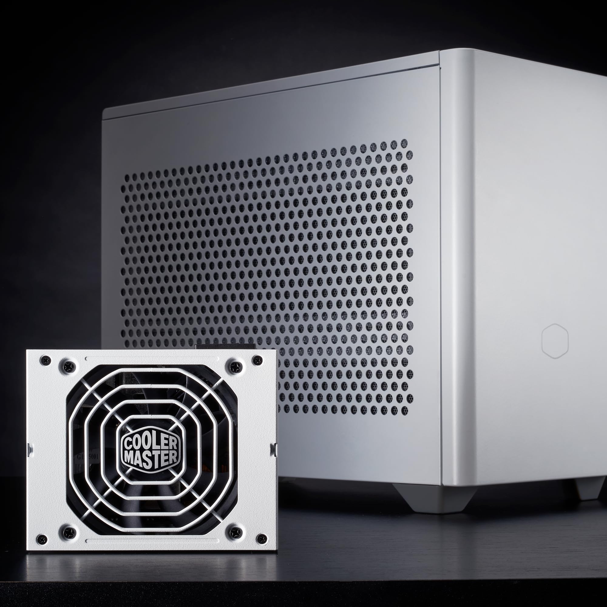Cooler Master V750 SFX Gold Netzteil 750W ATX 3.1 Weiß