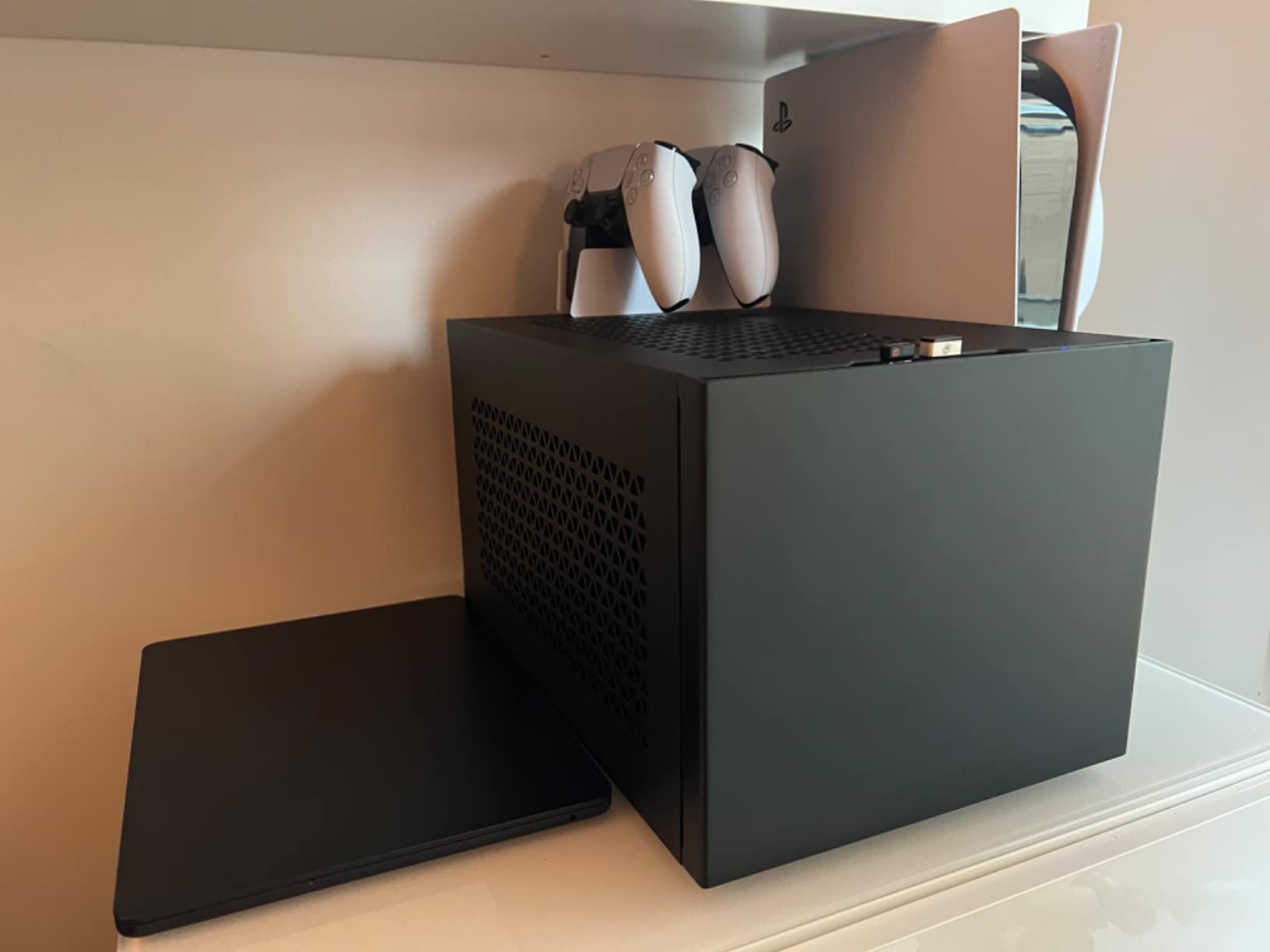 SilverStone SUGO SG15B Mini-ITX Gehäuse Cube schwarz