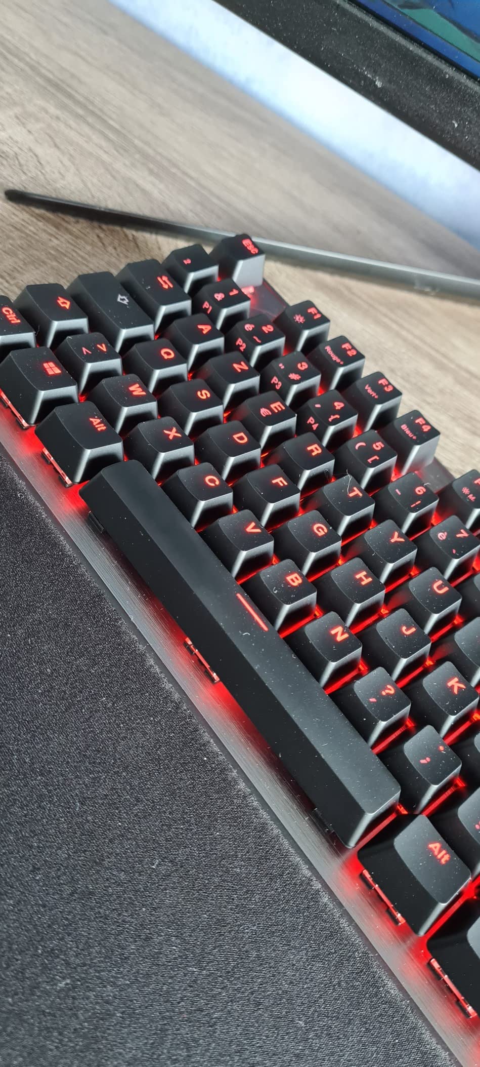 Cooler Master CK530 V2 CK-530-GKTR1-FR Gaming-Tastatur rot