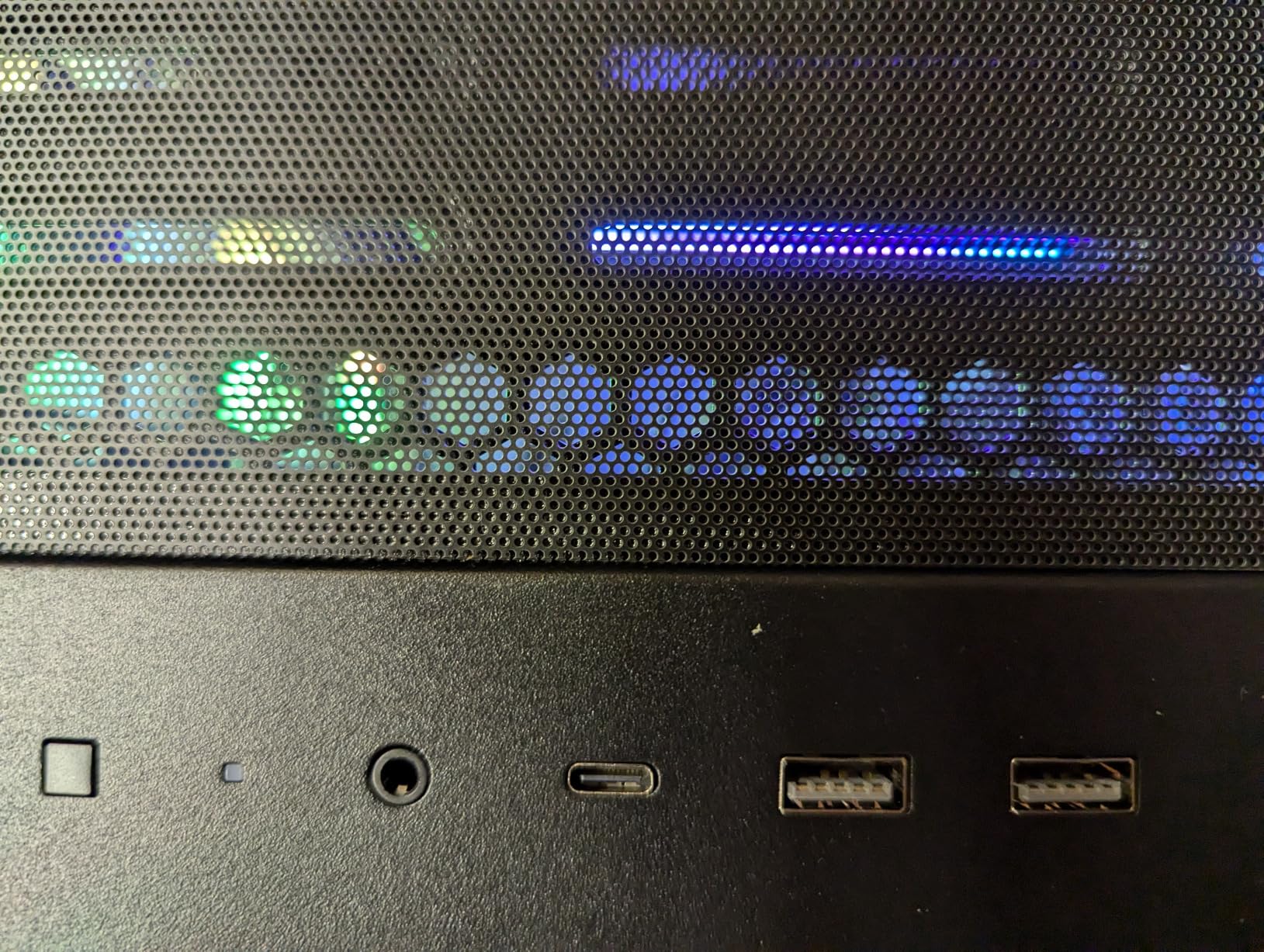 Cooler Master MasterBox 600 PC-Gehäuse Schwarz ARGB Glas