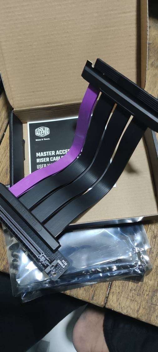 Cooler Master Riser Kabel PCIe 4.0 x16 300mm