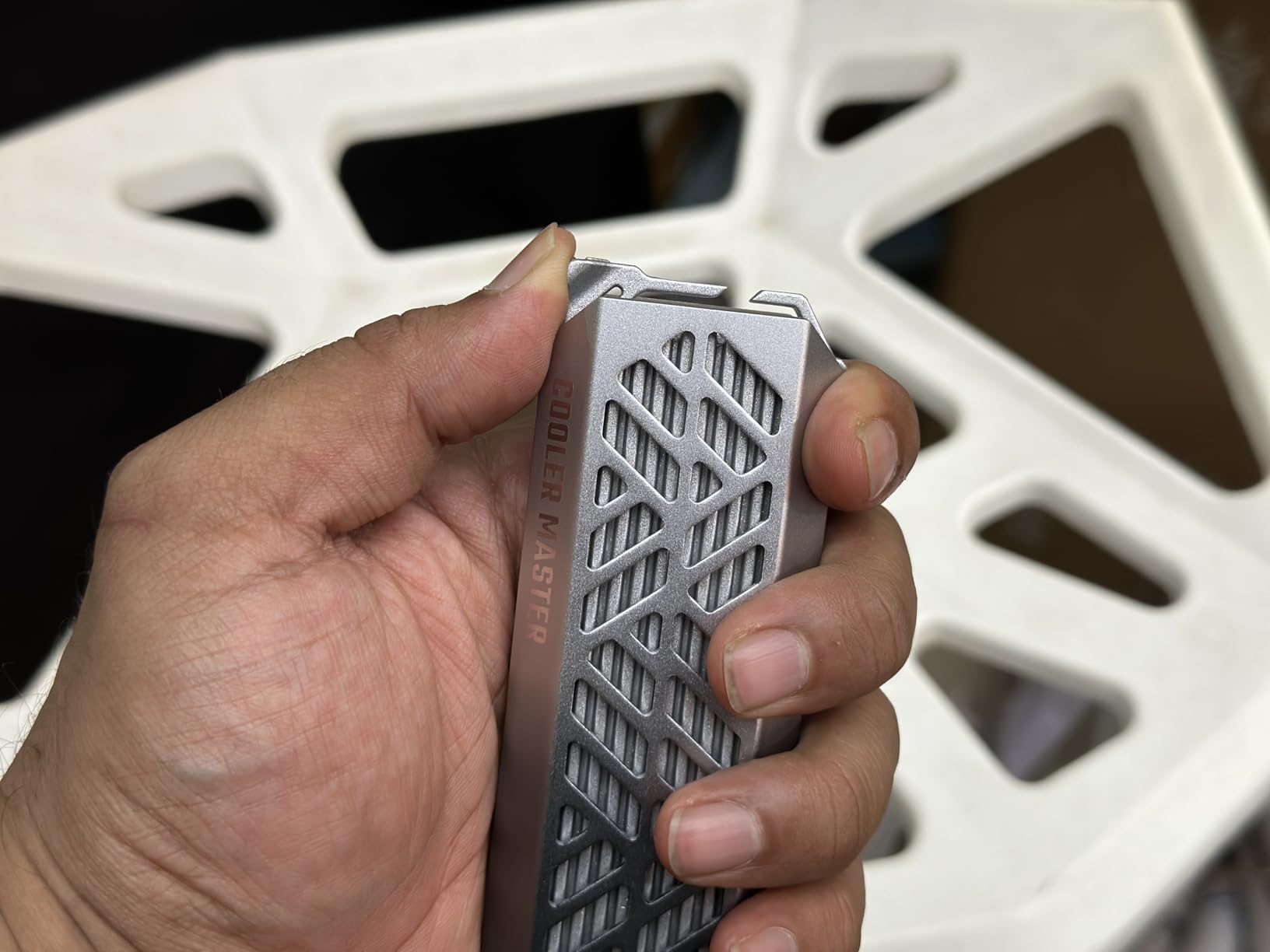 Cooler Master Oracle Air NVMe M.2 SSD-Gehäuse USB-C 1000 MB/s