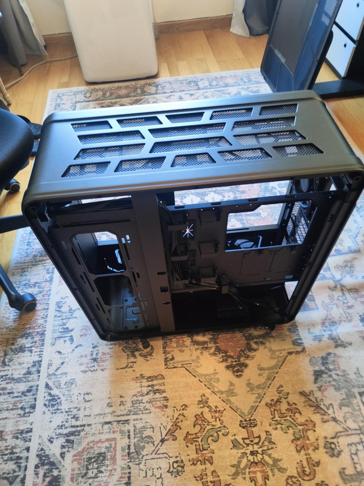 SilverStone ALTA T1 Super-Tower Alu-Gehäuse Schwarz