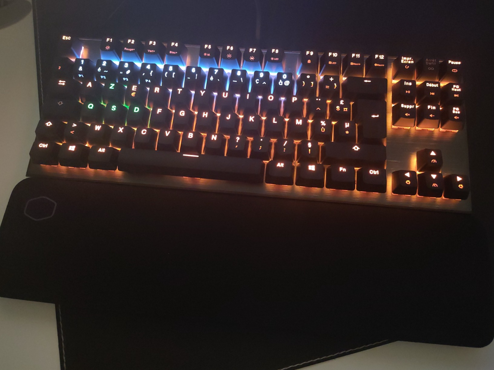 Cooler Master CK530 V2 CK-530-GKTR1-FR Gaming-Tastatur rot