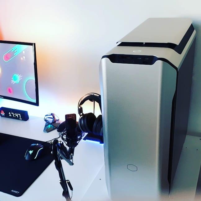 Cooler Master MasterCase SL600M Alu-Gehäuse vertikal
