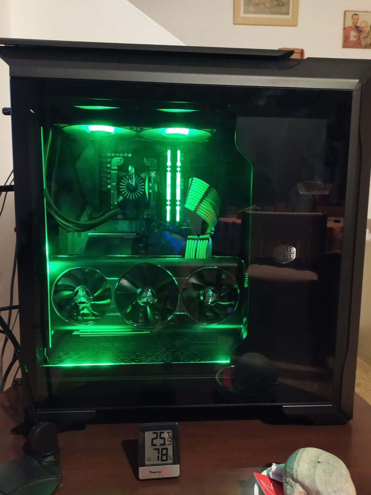 Cooler Master MasterCase SL600M Alu-Gehäuse vertikal