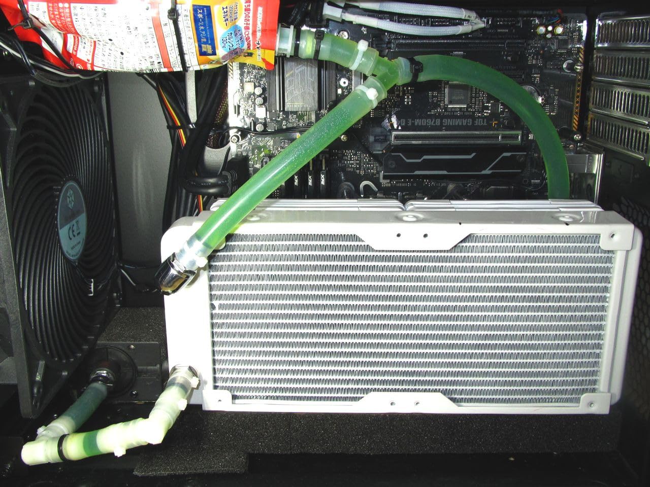 SilverStone Temjin TJ08-E Mini Tower Gehäuse Micro-ATX schwarz
