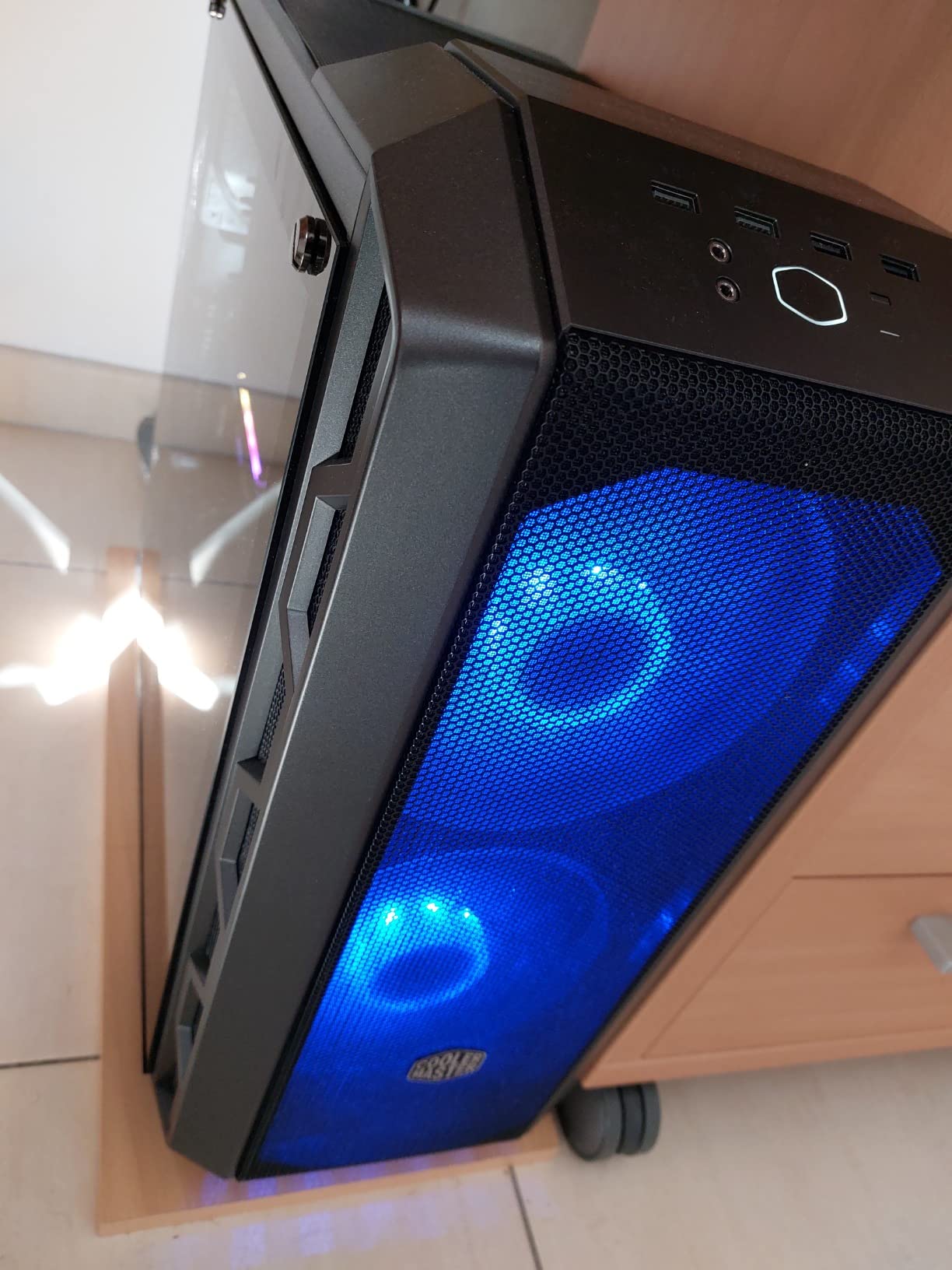 Cooler Master MasterCase H500 PC-Gehäuse ATX RGB Mesh