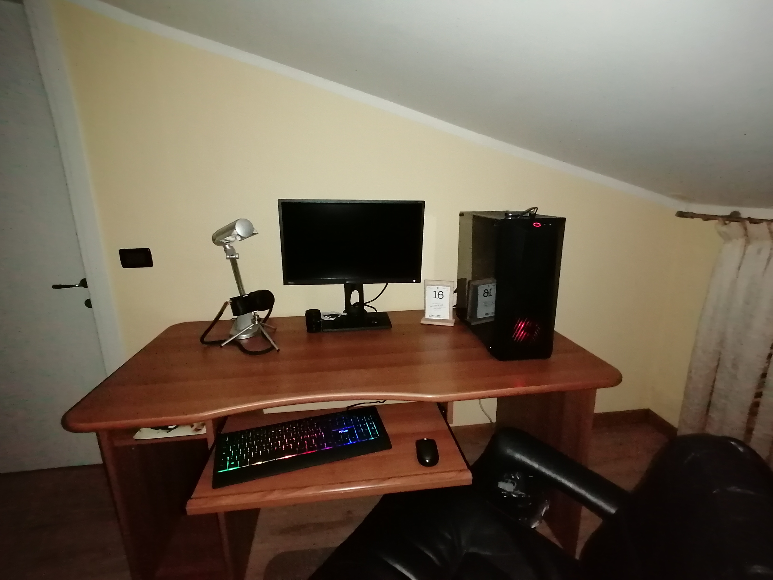 Cooler Master MasterBox K501L ATX PC-Gehäuse Schwarz LED