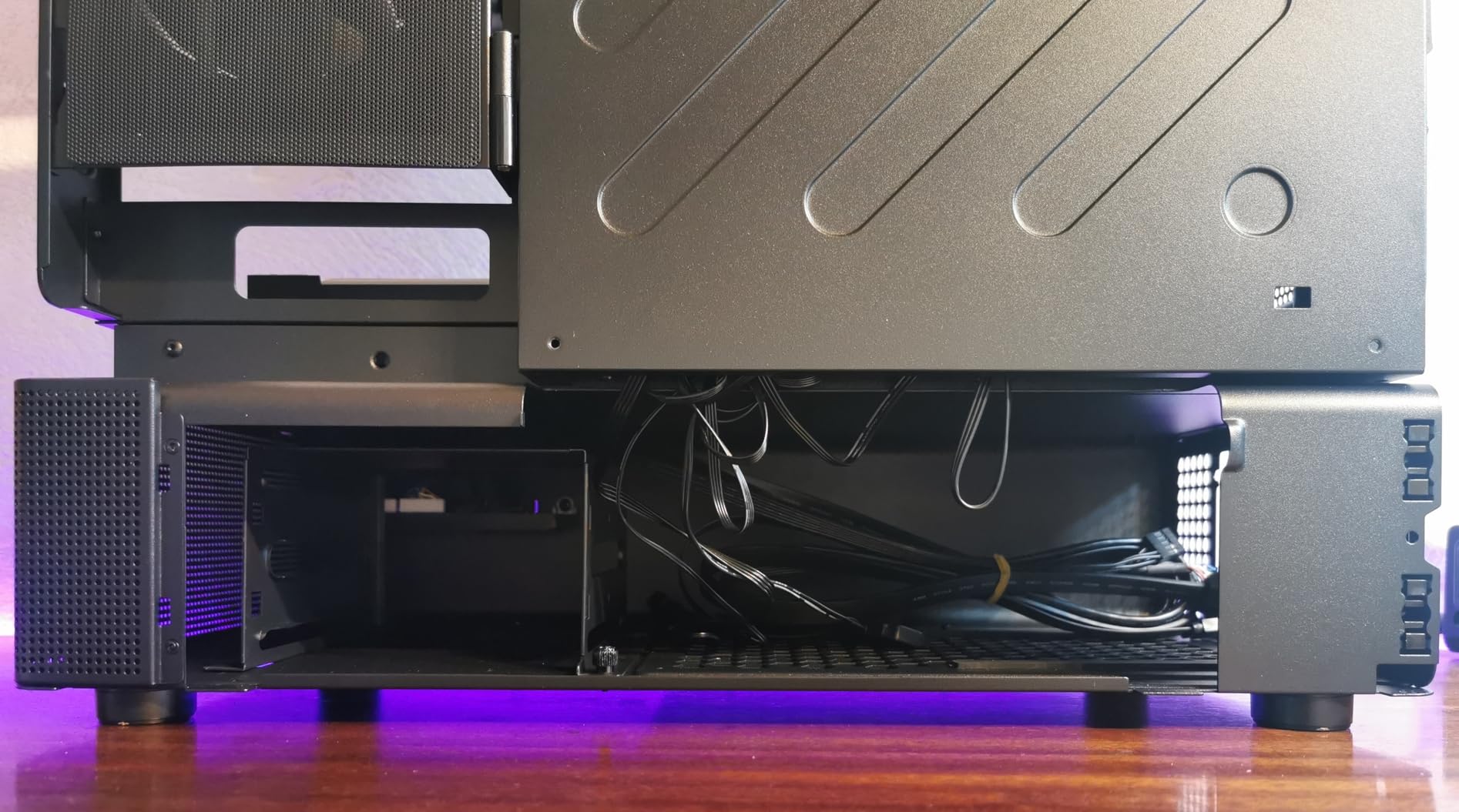 GAMEMAX N80 WH Midi Tower PC-Gehäuse weiß Panoramaglas