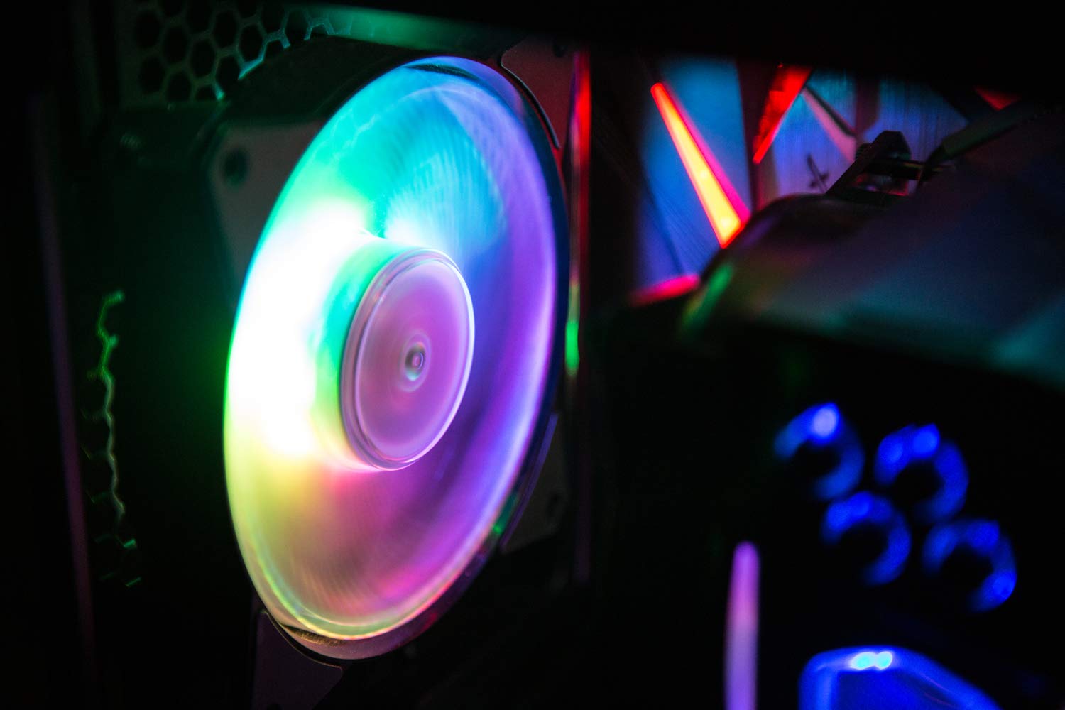 Cooler Master MF120R ARGB 120mm Gehäuselüfter Hybrid