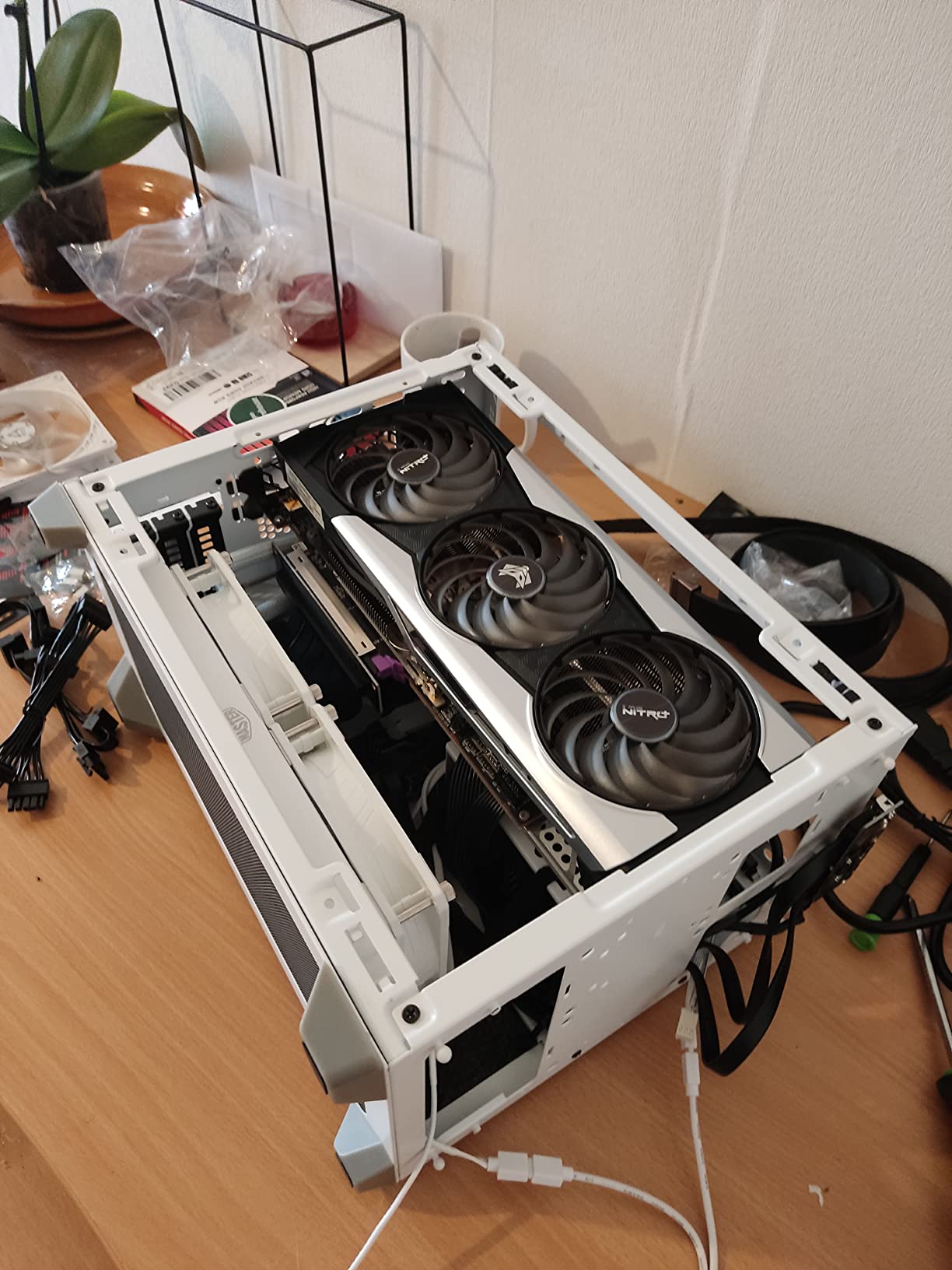 Cooler Master MasterBox NR200P Mini-ITX Gehäuse schwarz