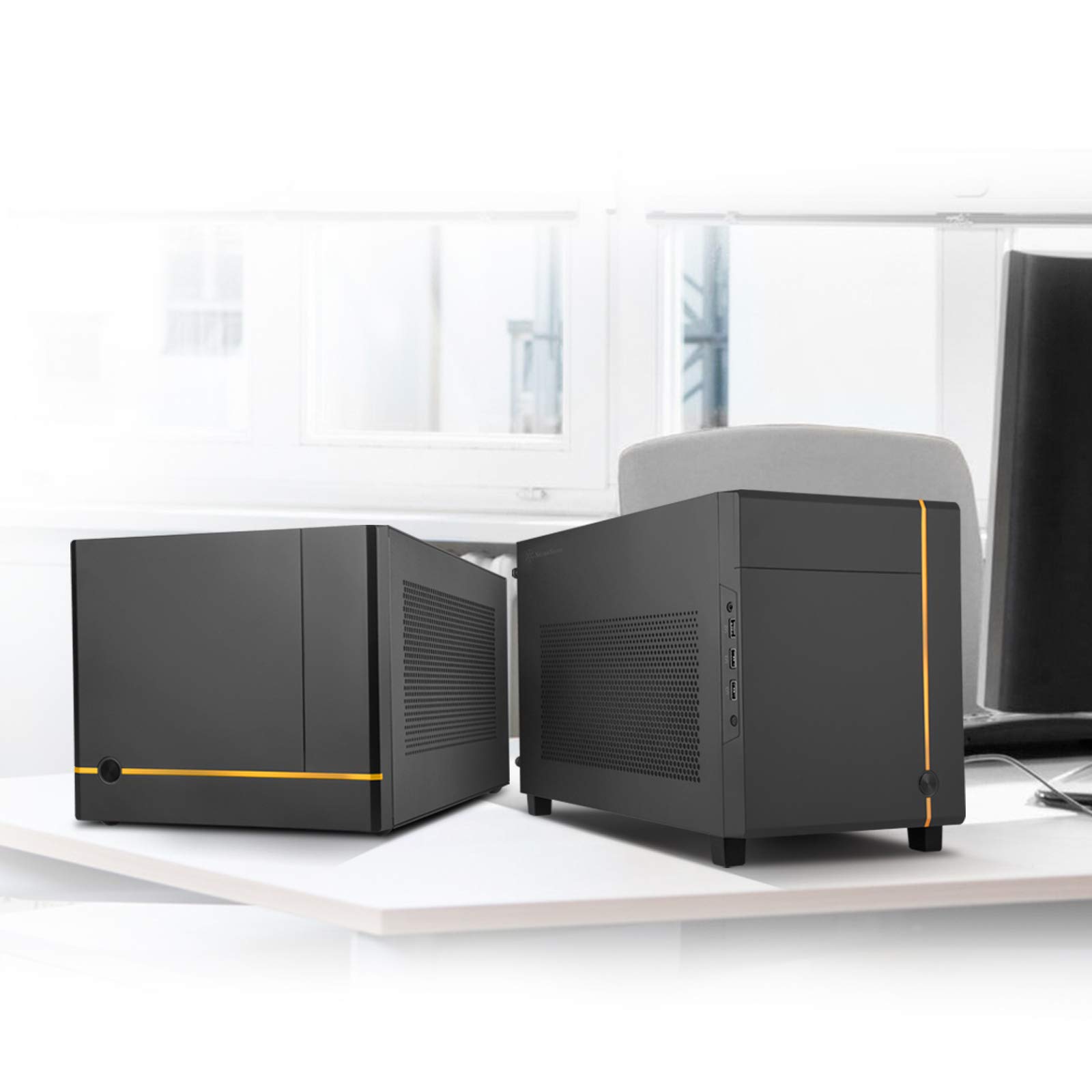 SilverStone SUGO 14 Mini-ITX Cube Gehäuse Schwarz ATX