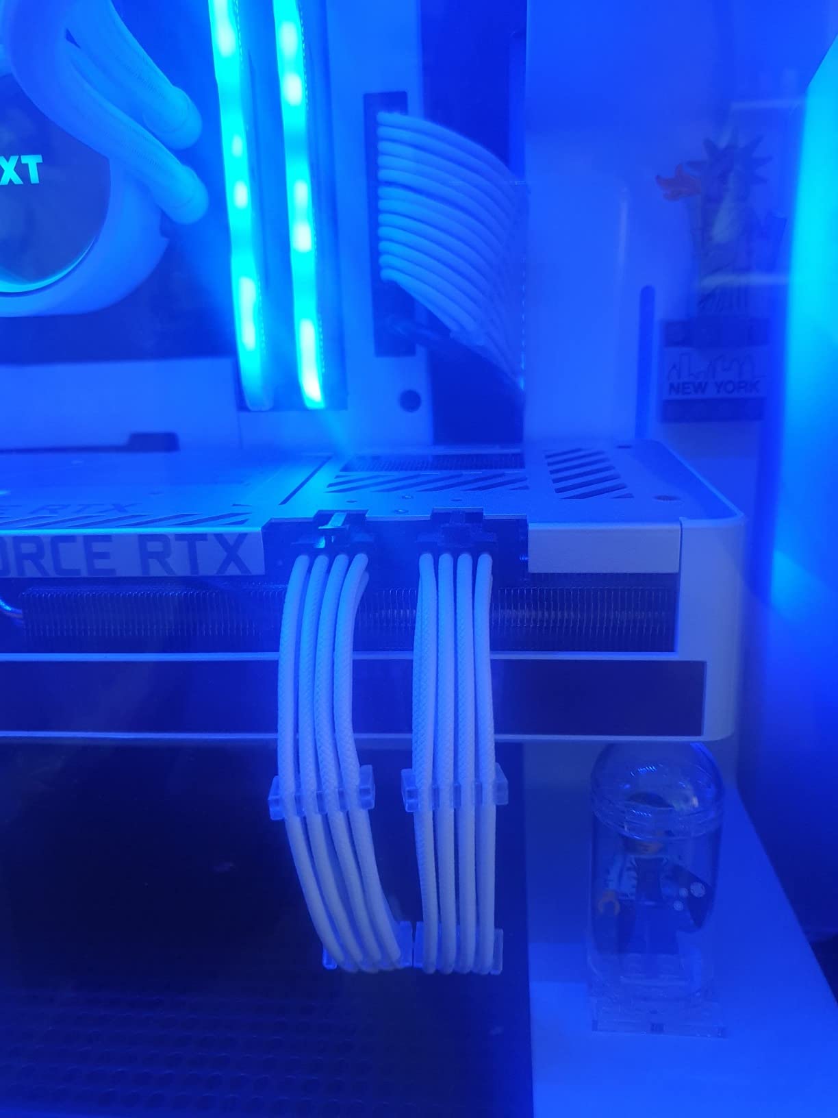 Cooler Master PVC Netzteil-Verlängerungskabel 30cm schwarz-weiß