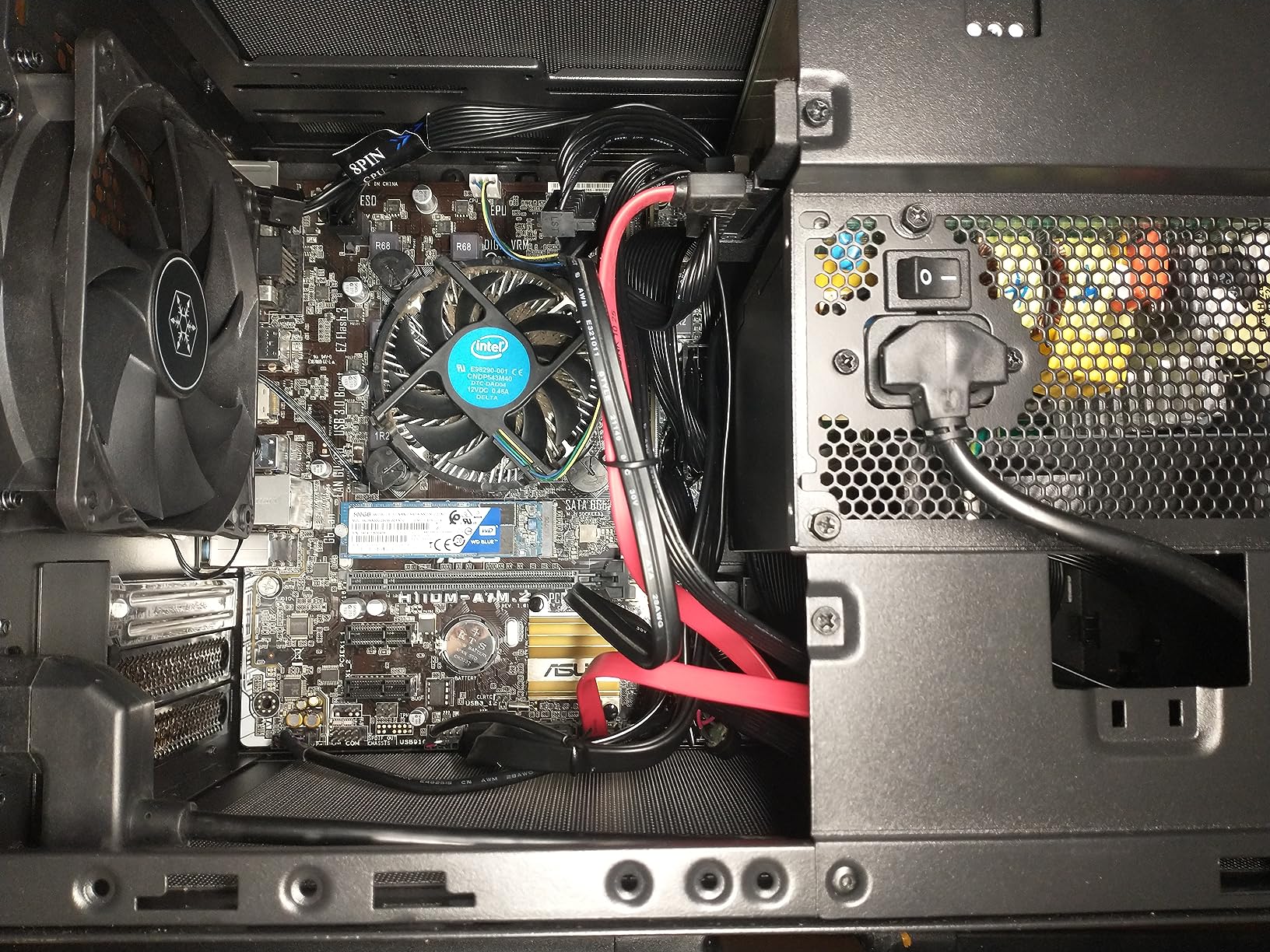 SilverStone SUGO 14 Mini-ITX Cube Gehäuse Schwarz ATX