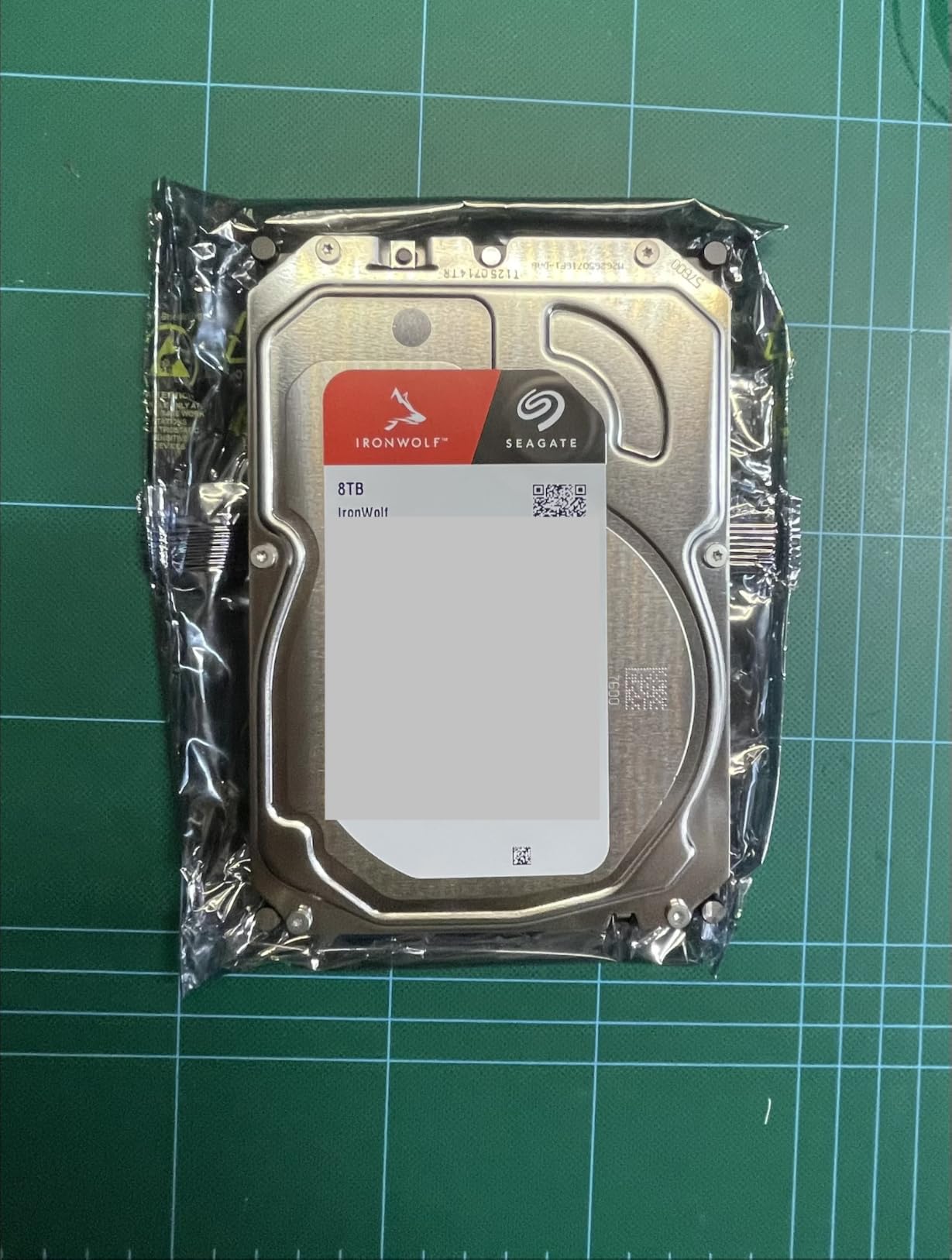 Seagate IronWolf ST2000VNZ03 NAS-Festplatte 2TB CMR