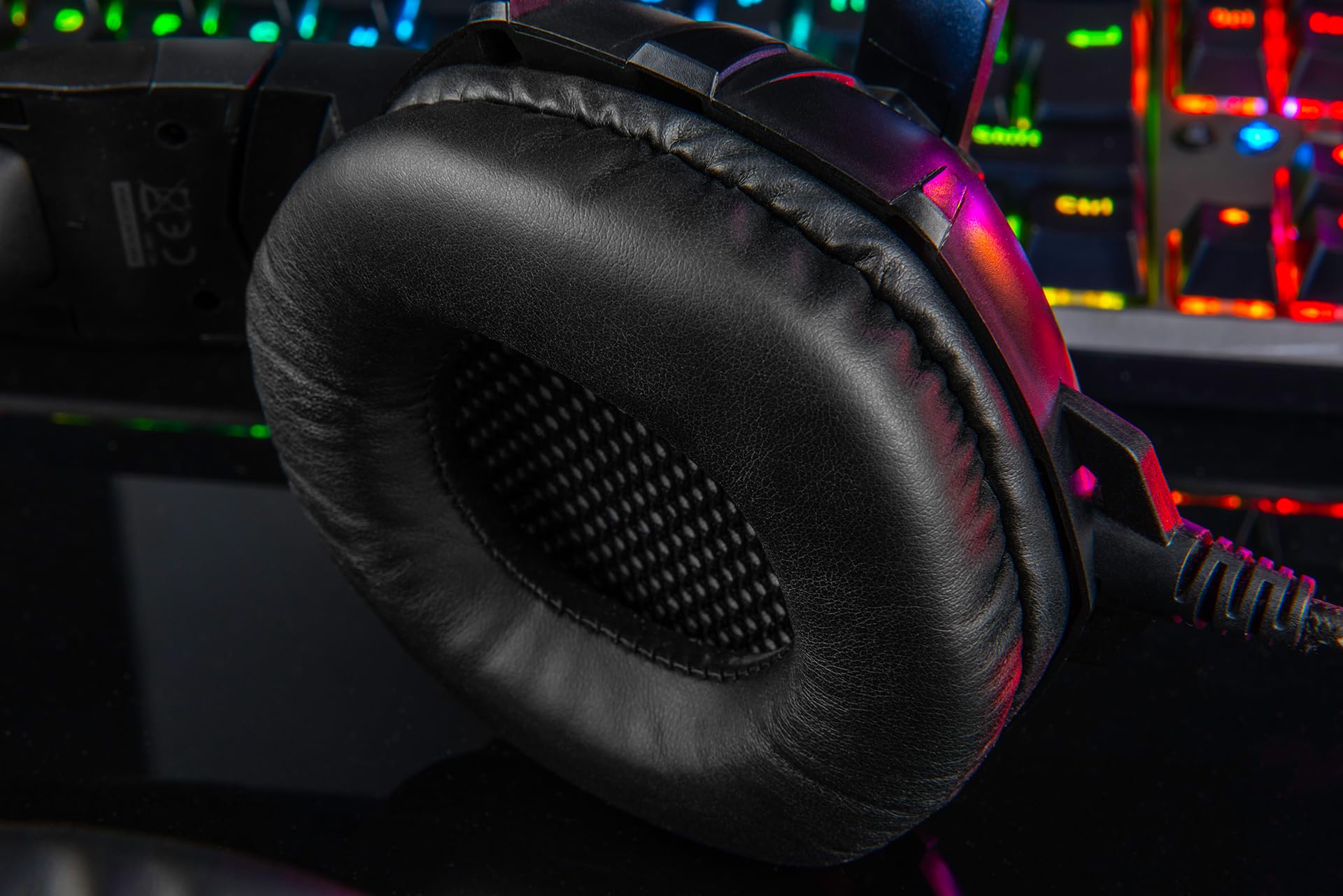 Modecom Volcano MC-849 Shield2 Gaming-Headset schwarz USB 50 mm