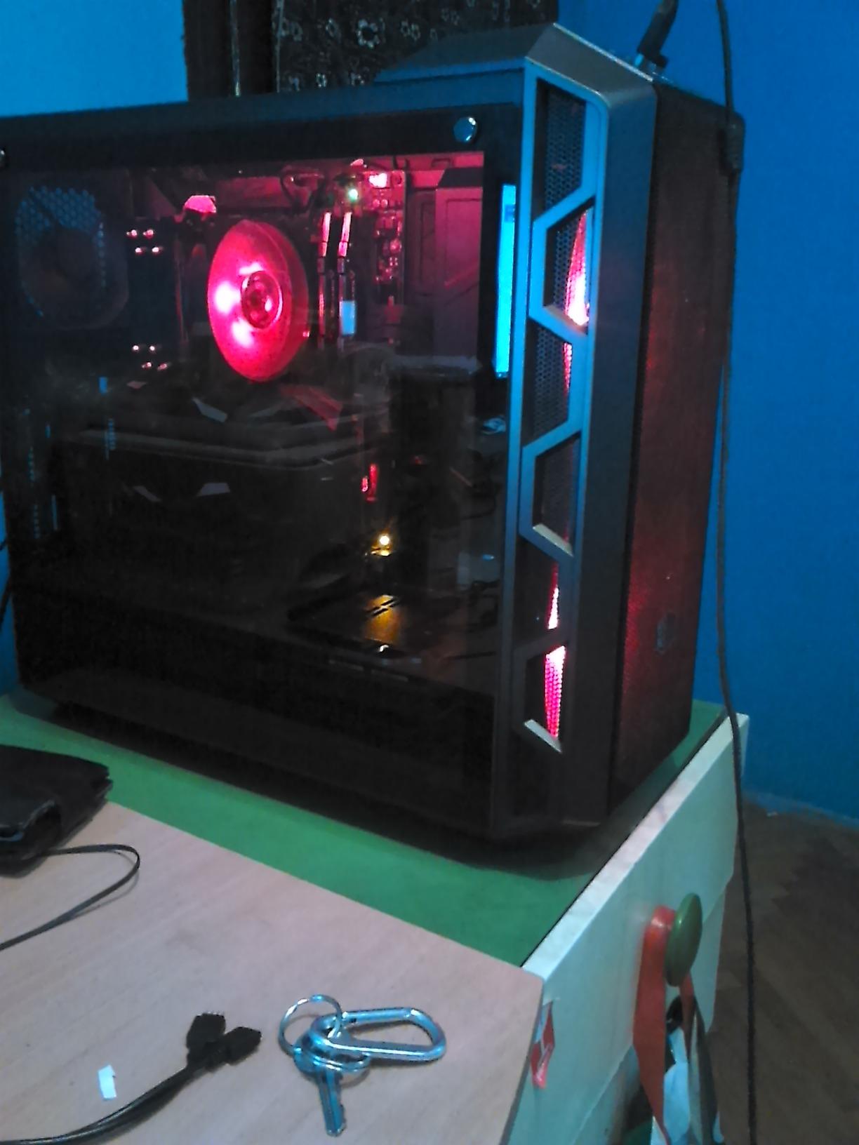 Cooler Master MasterCase H500 PC-Gehäuse ATX RGB Mesh