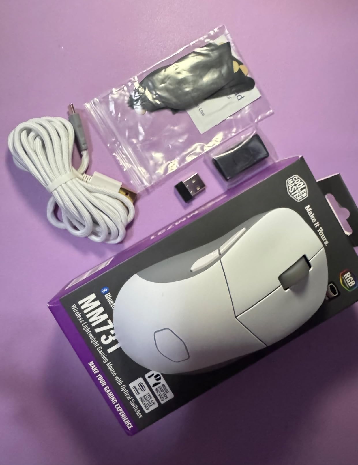Cooler Master MM731 Gaming-Maus Wireless Weiß 59g 16000DPI