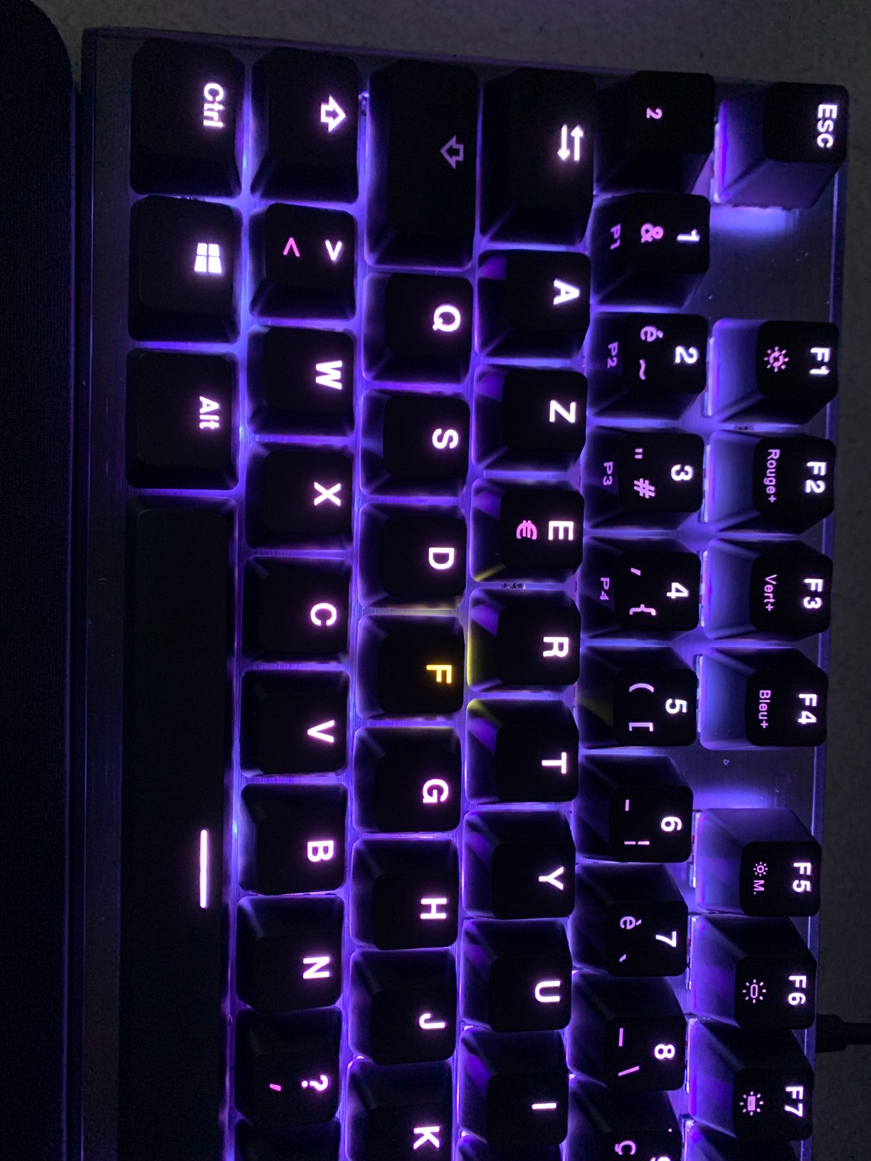 Cooler Master CK530 V2 CK-530-GKTR1-FR Gaming-Tastatur rot