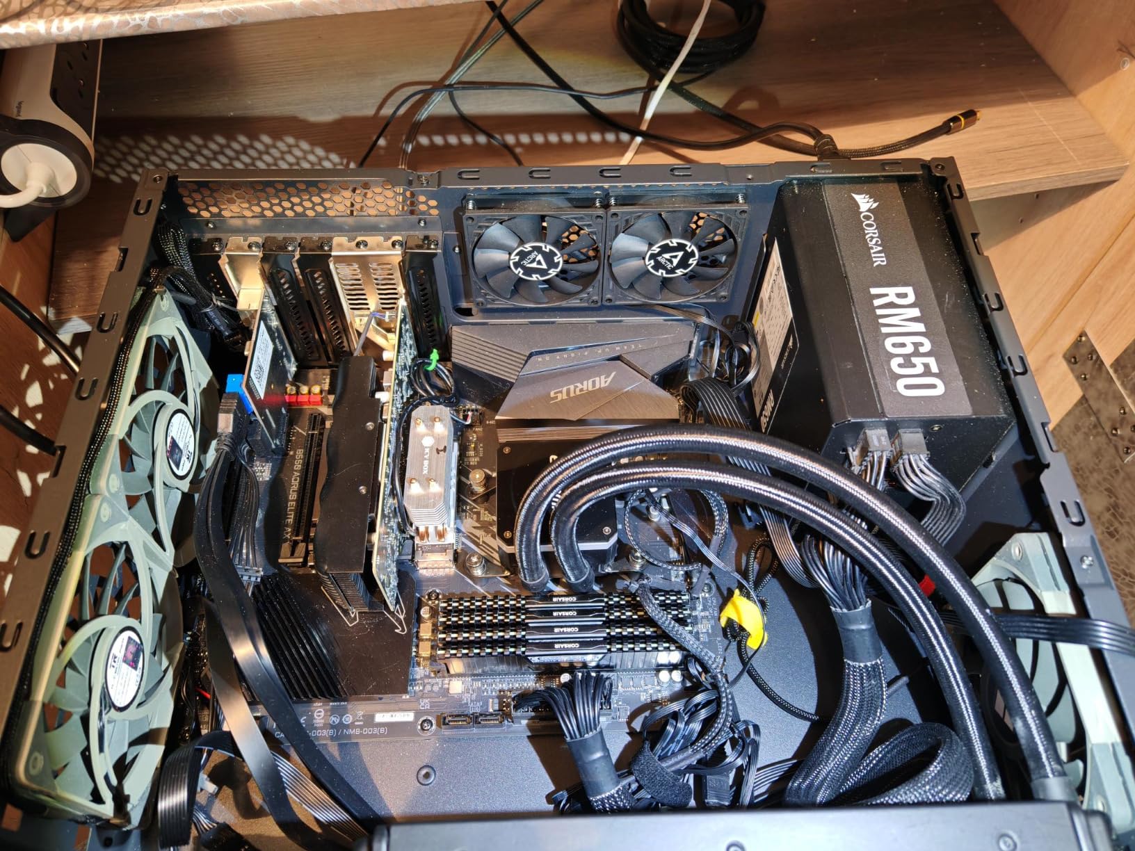 SilverStone Grandia GD11 HTPC-Gehäuse Dual-Kammer schwarz