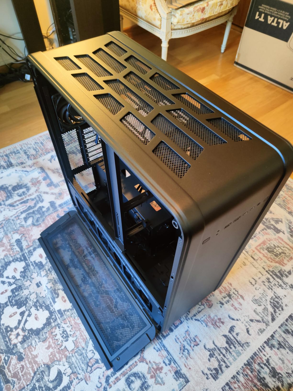 SilverStone ALTA T1 Super-Tower Alu-Gehäuse Schwarz